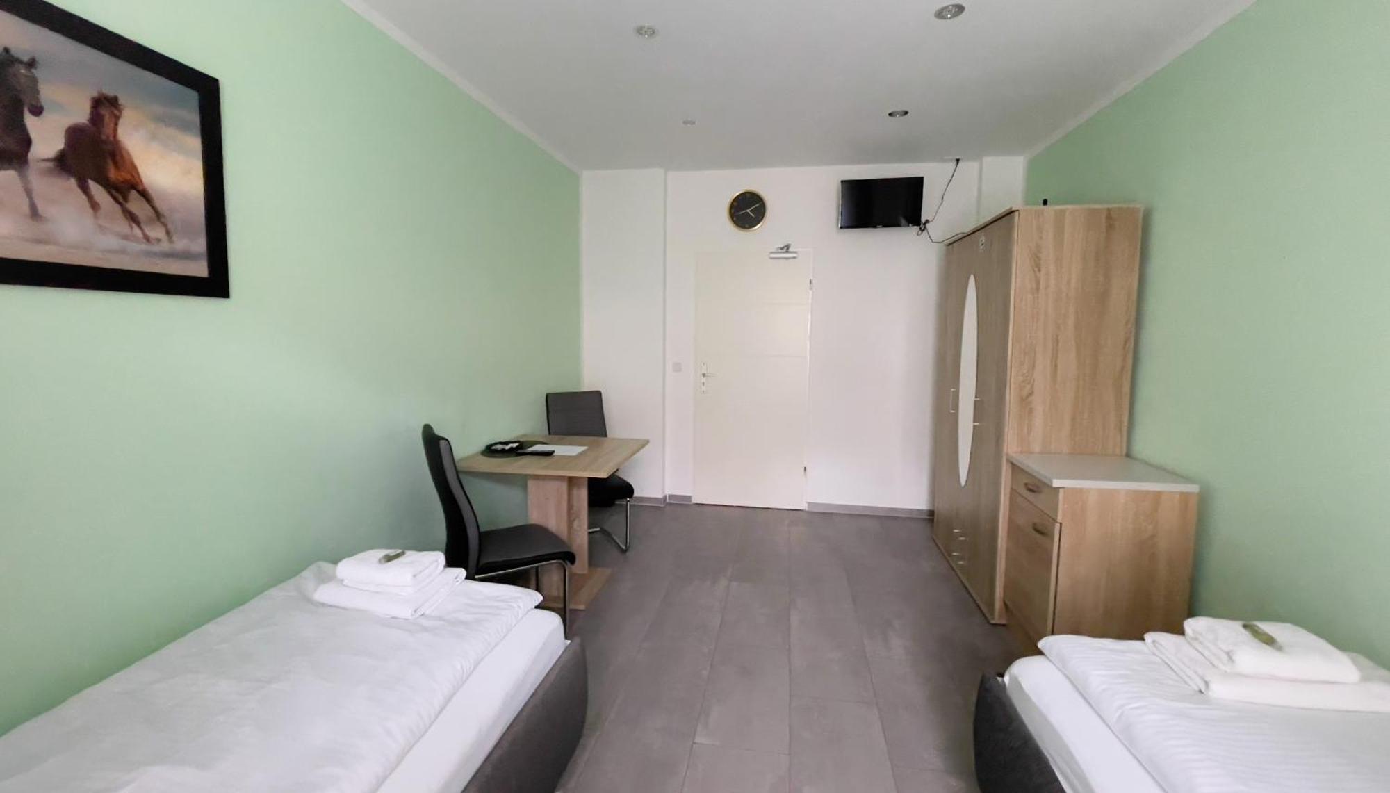 Motel Daria Hennigsdorf Berlin Phòng bức ảnh